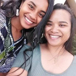 Meet your Posher, Connie